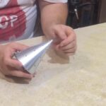 Вышел на лёд, забыл кормушку. Что делать? Есть один интересный лайфхак, который поможет заменить кор...