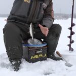Рассказываю, почему в глухозимье рыба не клюет, где её искать и какую тактику ловли использовать
